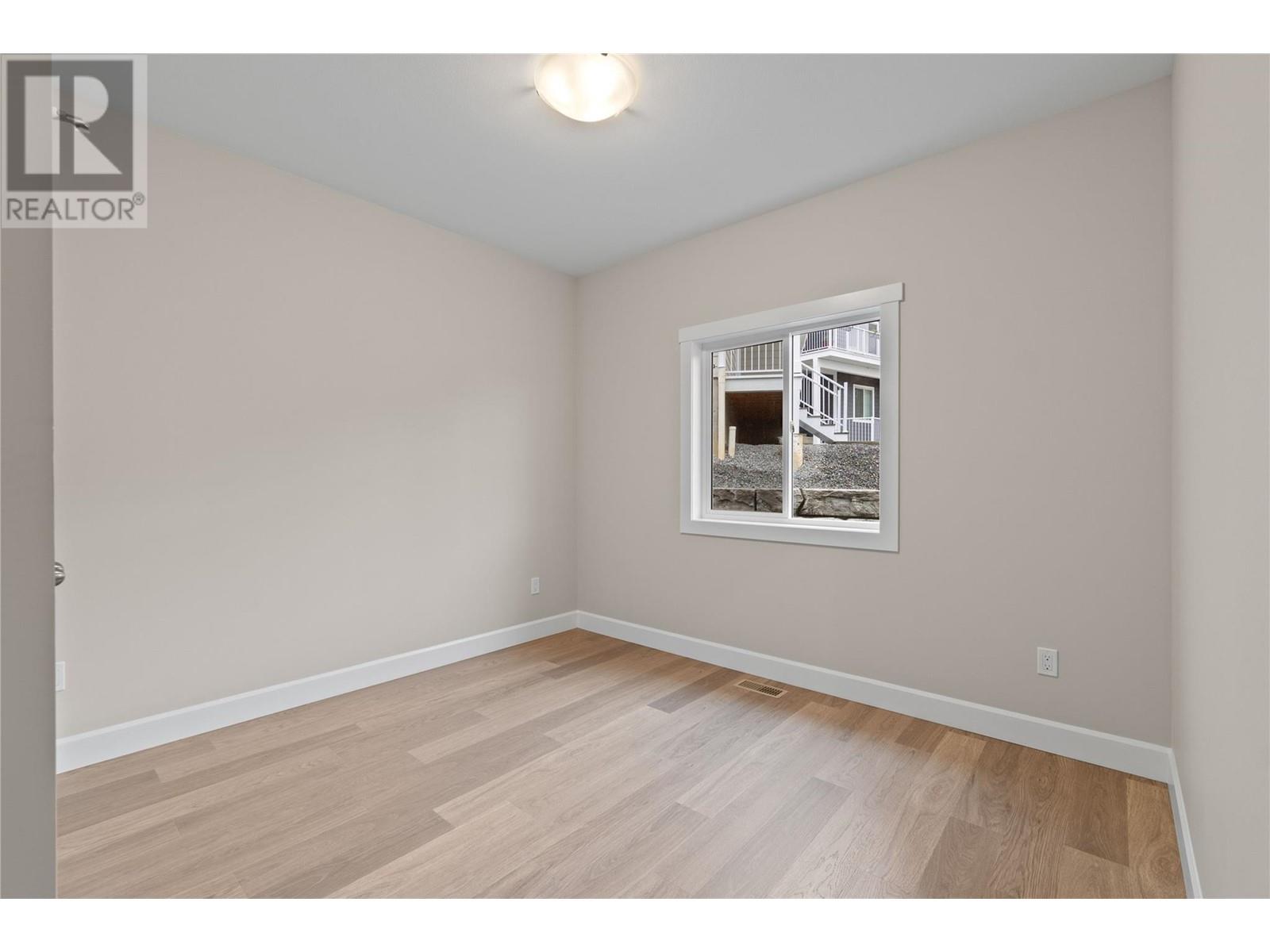 806 Cliff Avenue Unit# 104, Enderby, BC V0E1V1