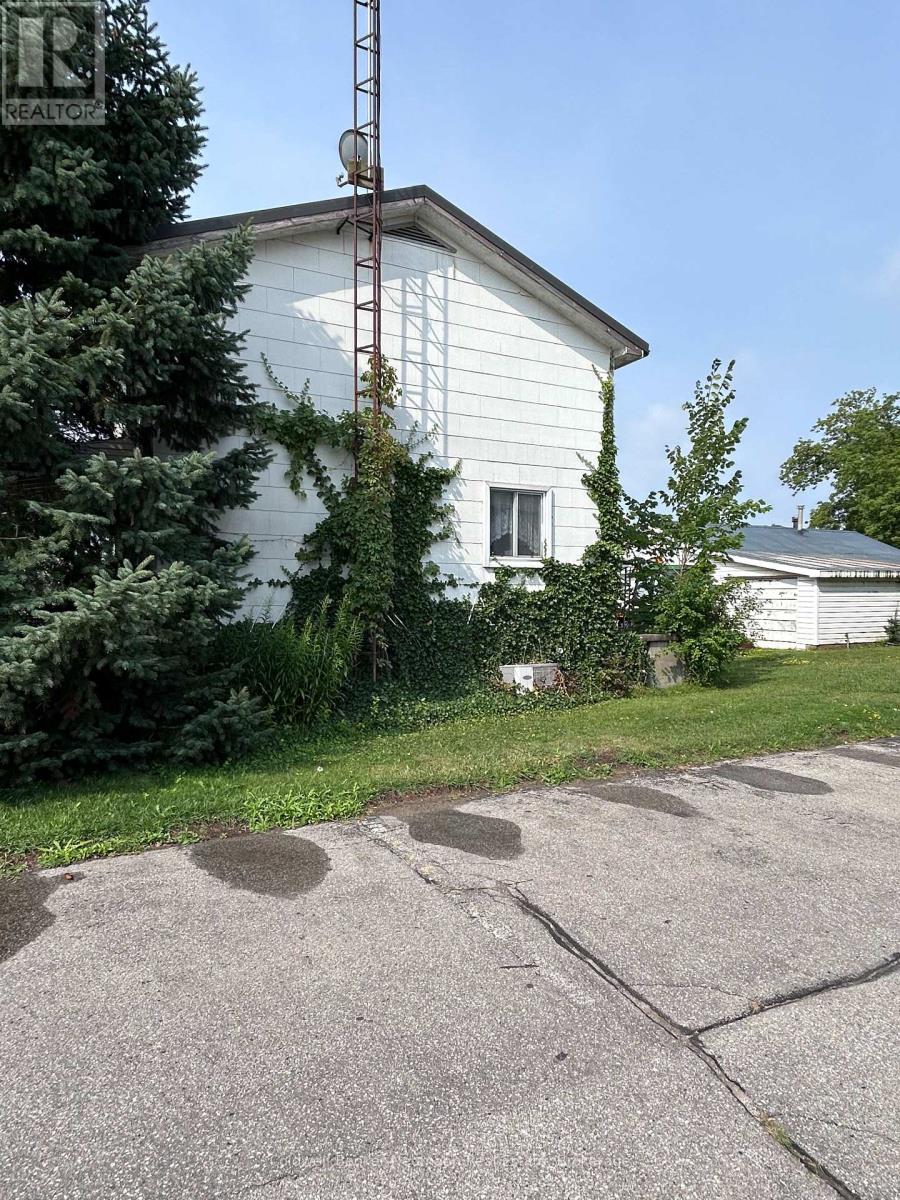 393 Woodlawn Road W, Guelph, Ontario  N1H 7M1 - Photo 12 - X12176861
