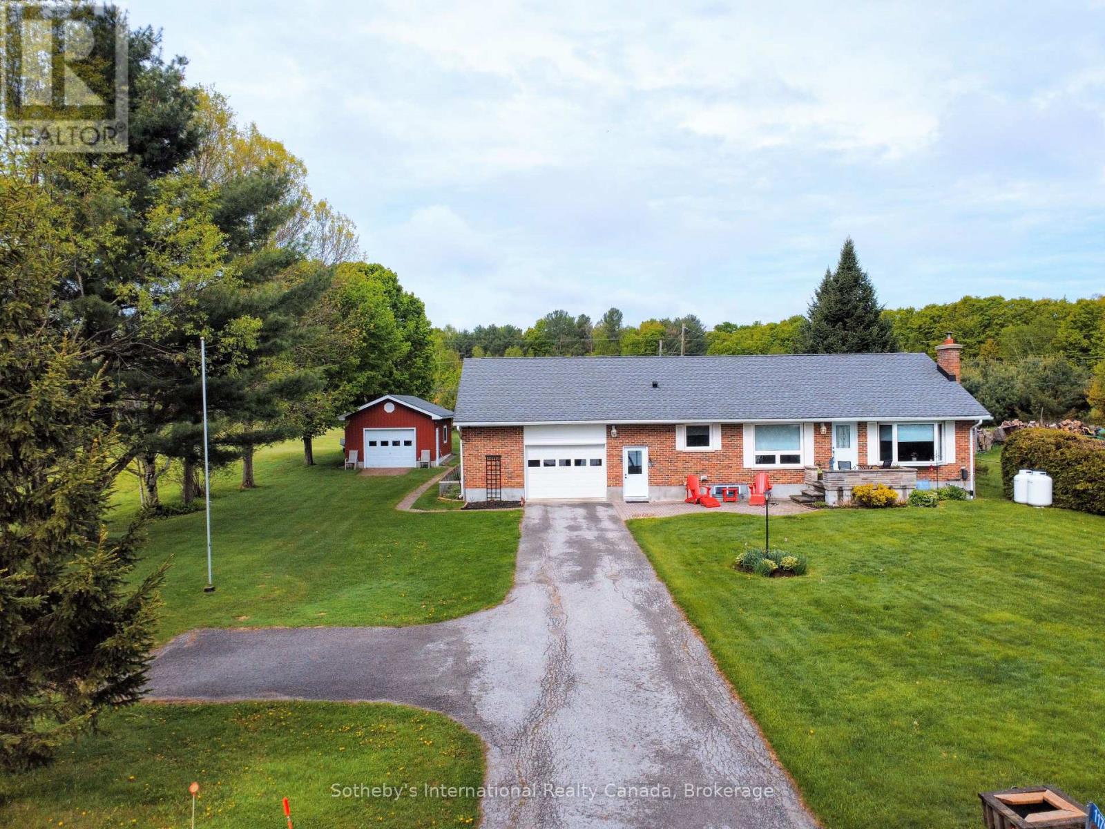 1179 St Peters Road, Algonquin Highlands, Ontario  K0M 1S0 - Photo 5 - X12176871
