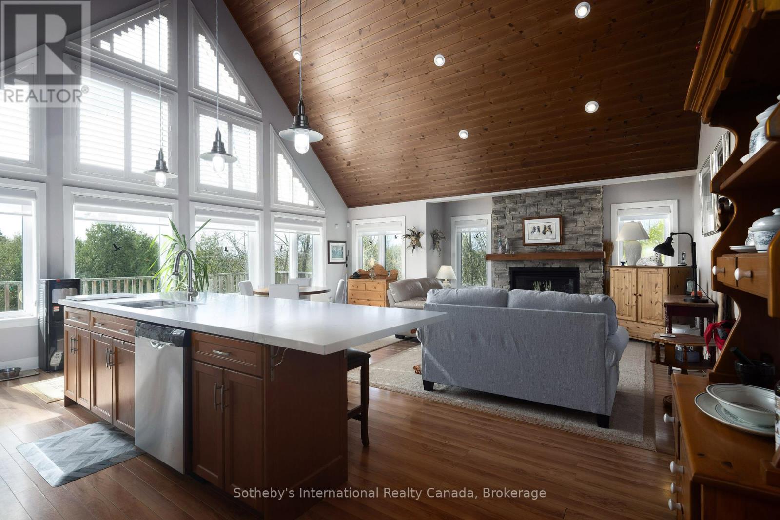 466498 12th Conc B, Grey Highlands, Ontario  N0C 1E0 - Photo 5 - X12176896