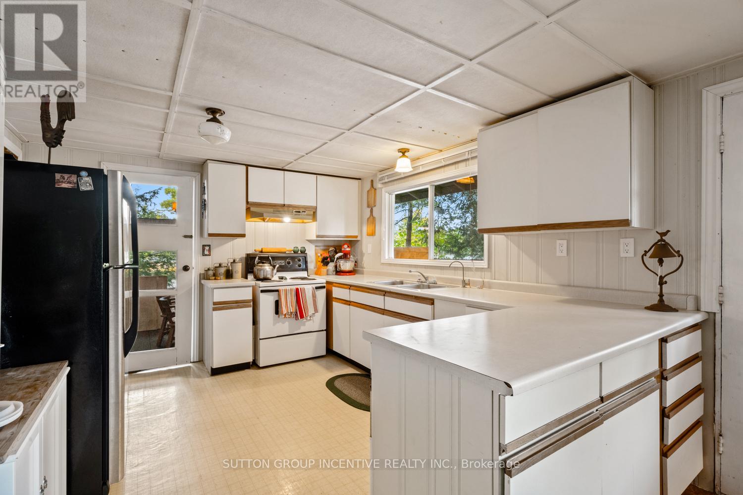 431 Healey Lake, The Archipelago, Ontario  P0G 1G0 - Photo 15 - X12176762