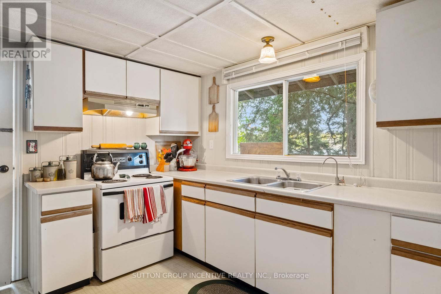 431 Healey Lake, The Archipelago, Ontario  P0G 1G0 - Photo 16 - X12176762