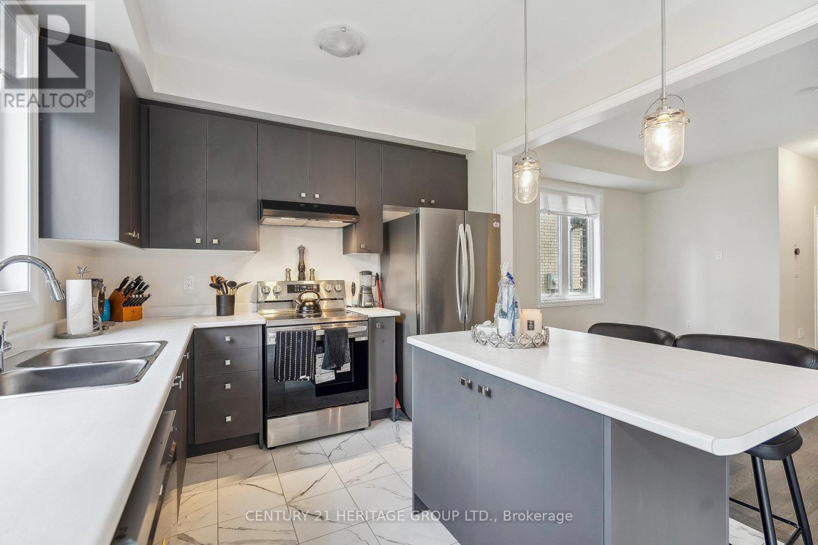 20 Sun Haven Lane, Thorold, Ontario  L2V 0K6 - Photo 12 - X12176770