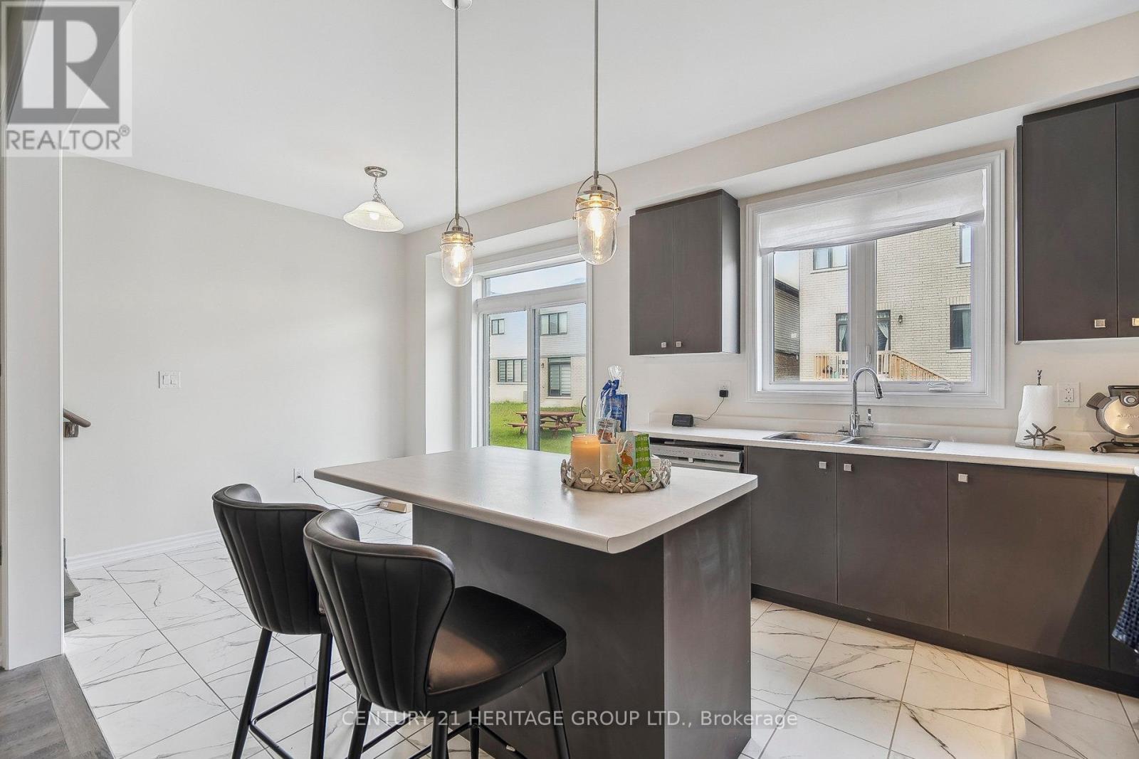20 Sun Haven Lane, Thorold, Ontario  L2V 0K6 - Photo 13 - X12176770