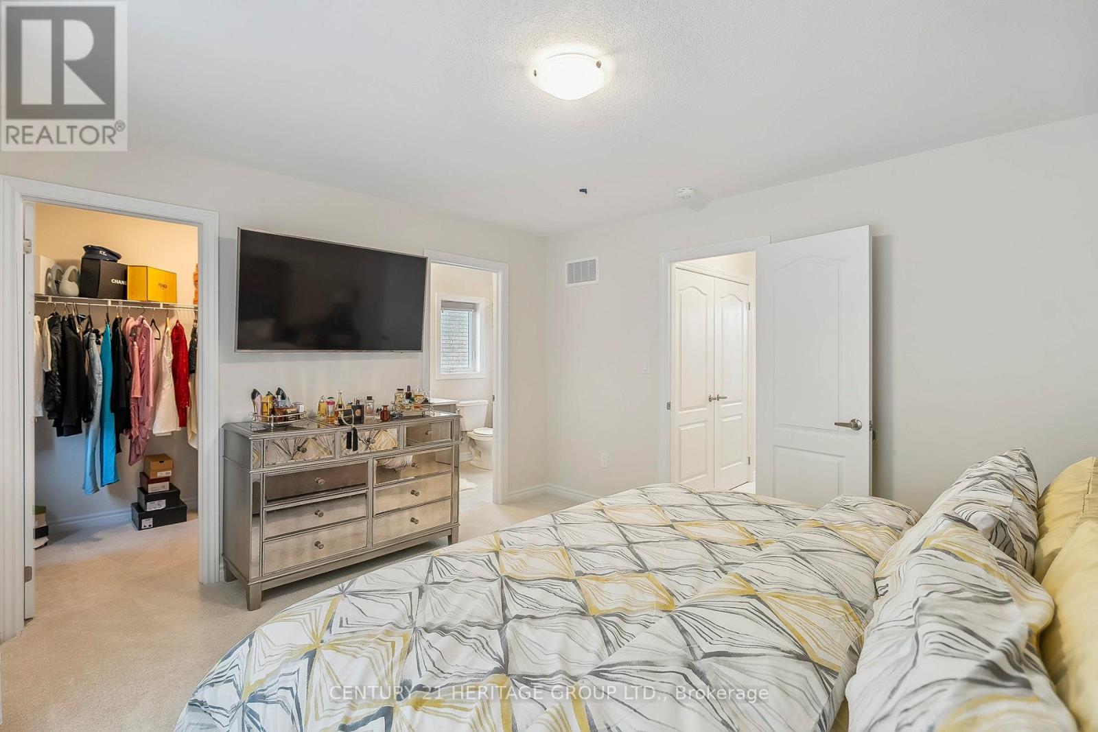 20 Sun Haven Lane, Thorold, Ontario  L2V 0K6 - Photo 18 - X12176770