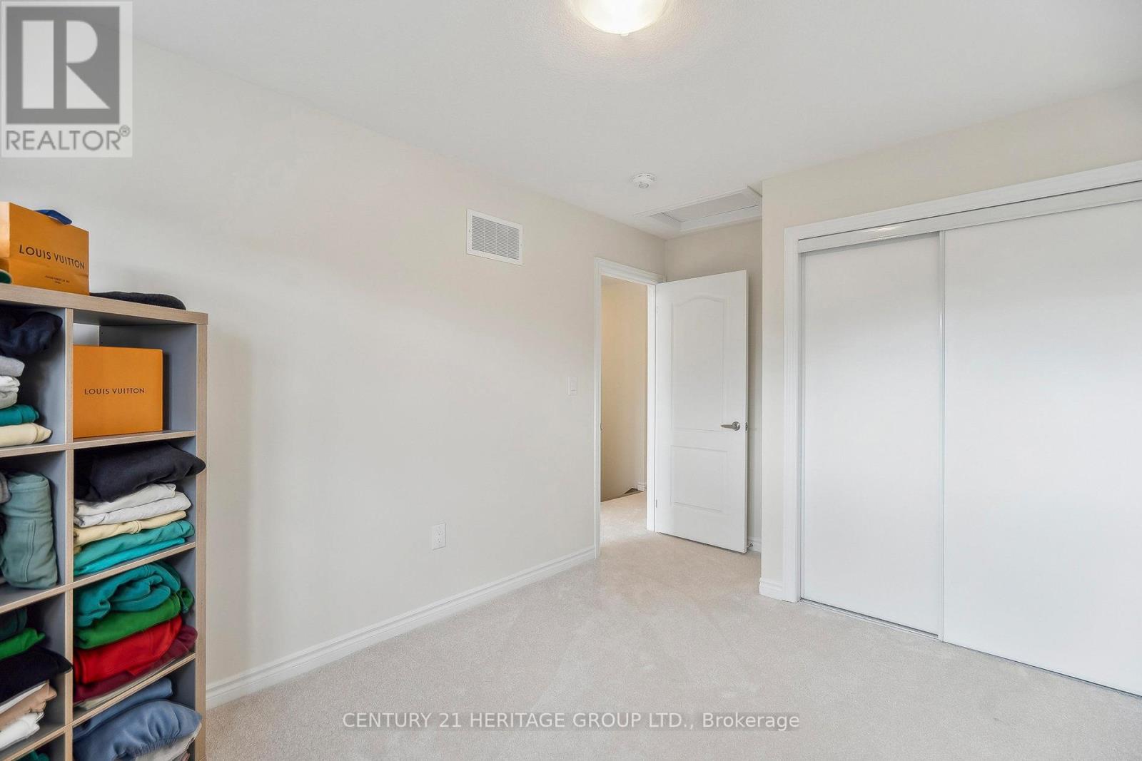 20 Sun Haven Lane, Thorold, Ontario  L2V 0K6 - Photo 24 - X12176770