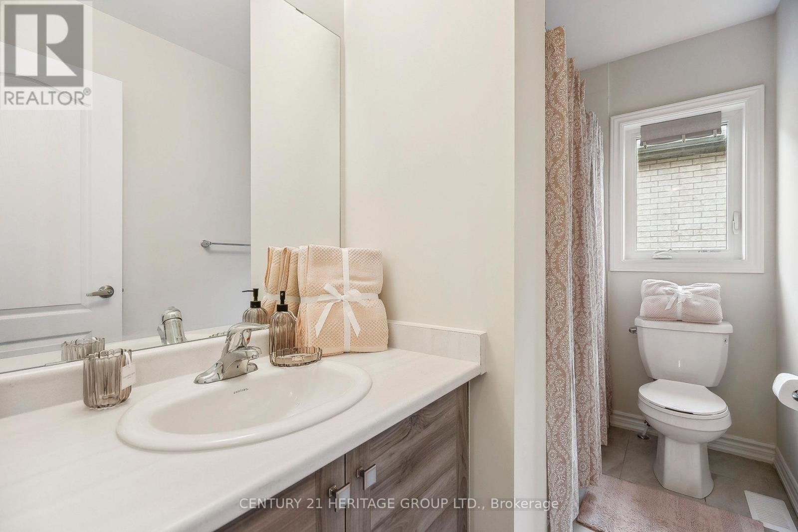 20 Sun Haven Lane, Thorold, Ontario  L2V 0K6 - Photo 25 - X12176770