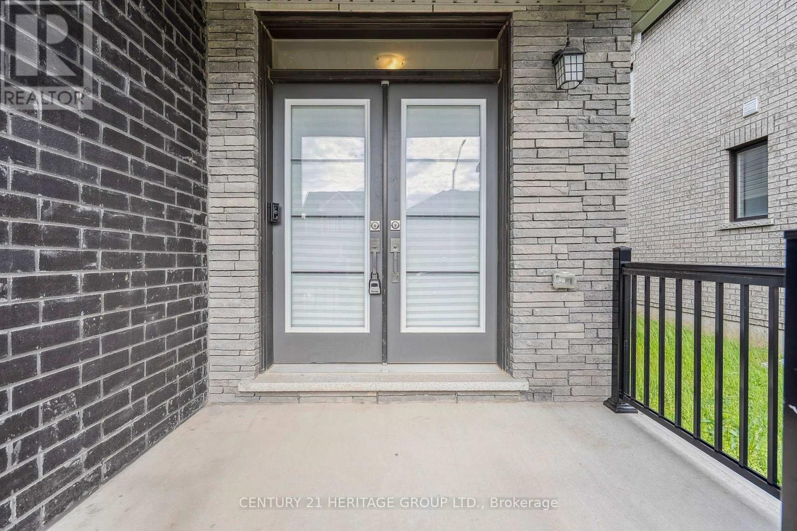 Property at 20 SUN HAVEN LANE image 5