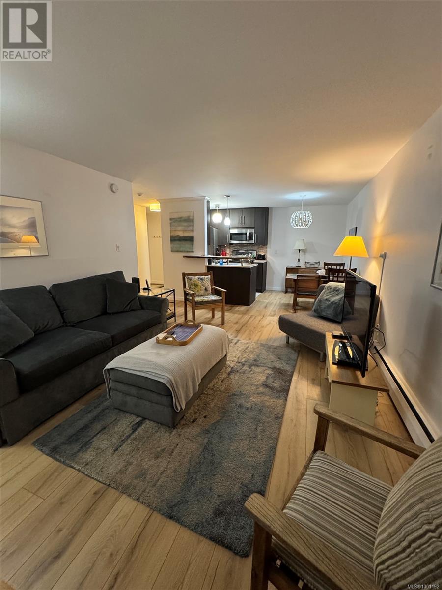 Property at 101 964 Heywood Ave image 1