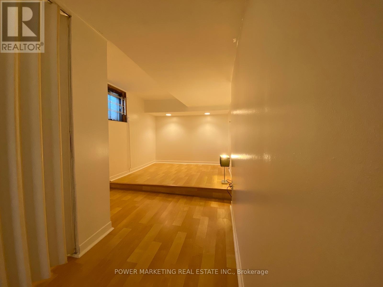 713 St Laurent Boulevard, Ottawa, Ontario  K1K 3A6 - Photo 8 - X12176908
