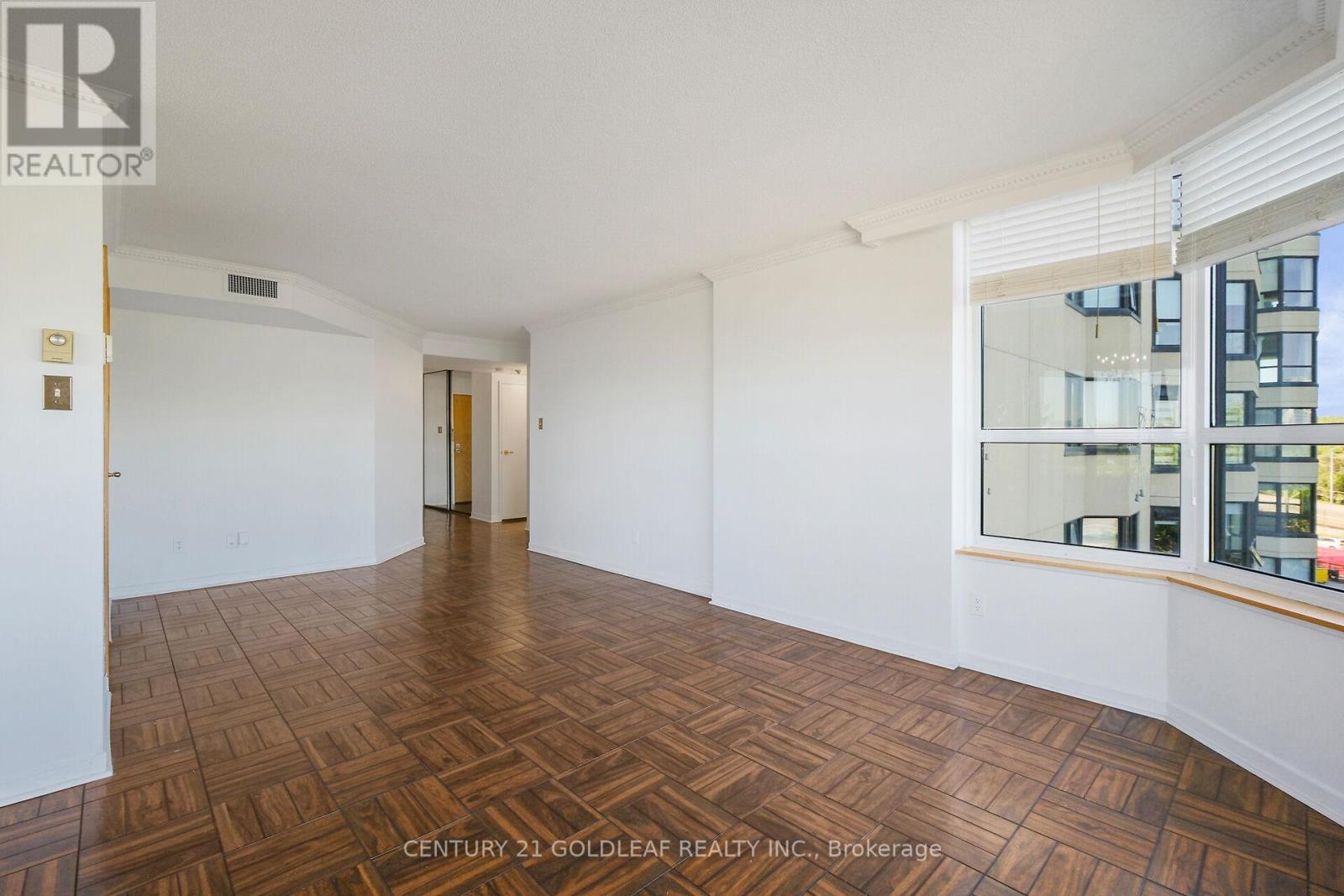 501 - 1500 Riverside Drive N, Ottawa, Ontario  K1G 4J4 - Photo 10 - X12176958