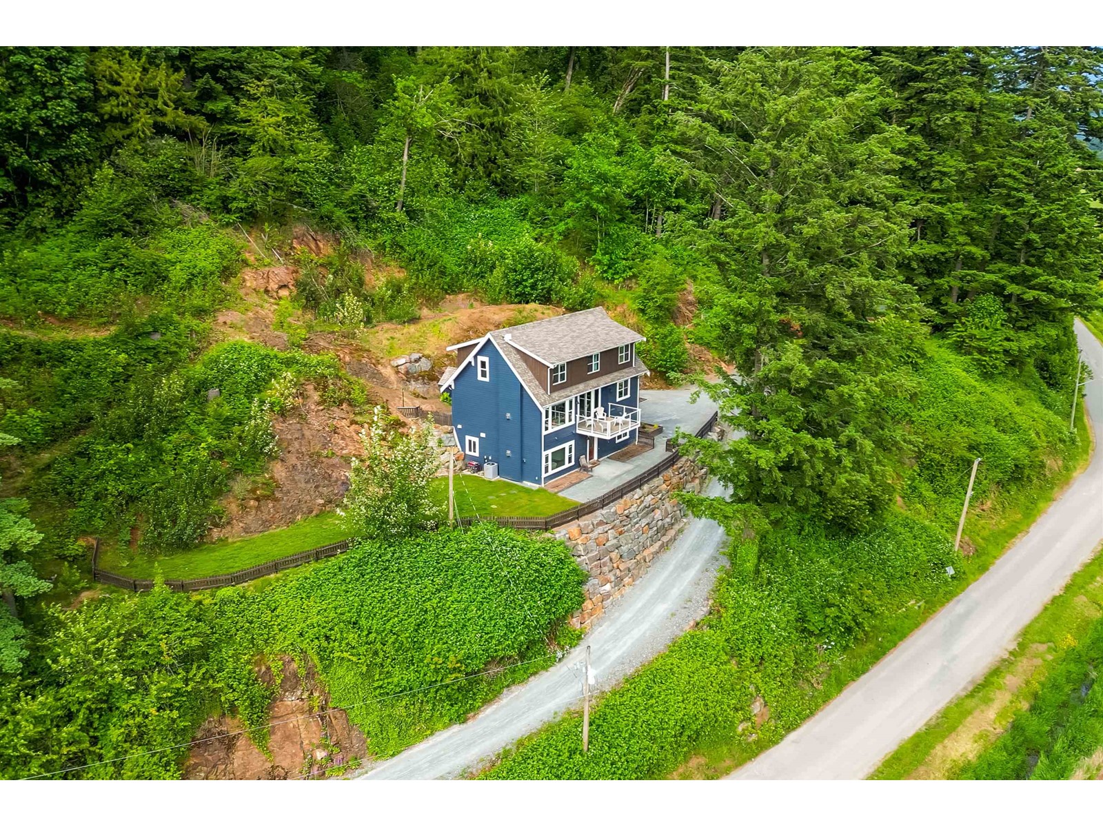 5281 Limbert Road, Agassiz, Agassiz, British Columbia  V0M 1A3 - Photo 1 - R3007106
