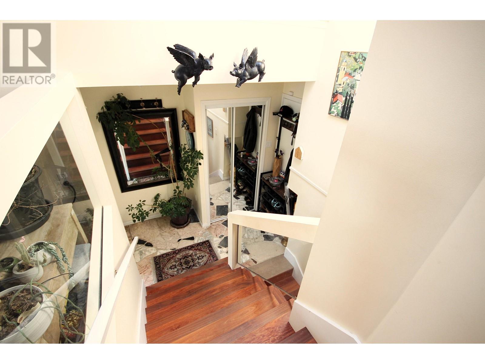414 Montroyal Boulevard, North Vancouver, British Columbia  V7N 3E1 - Photo 4 - R3007461
