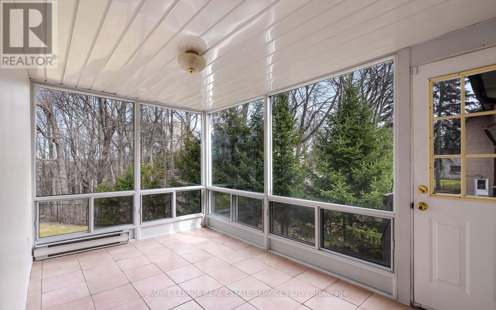 83 Page Avenue, Toronto, Ontario  M2K 2B8 - Photo 19 - C12168177