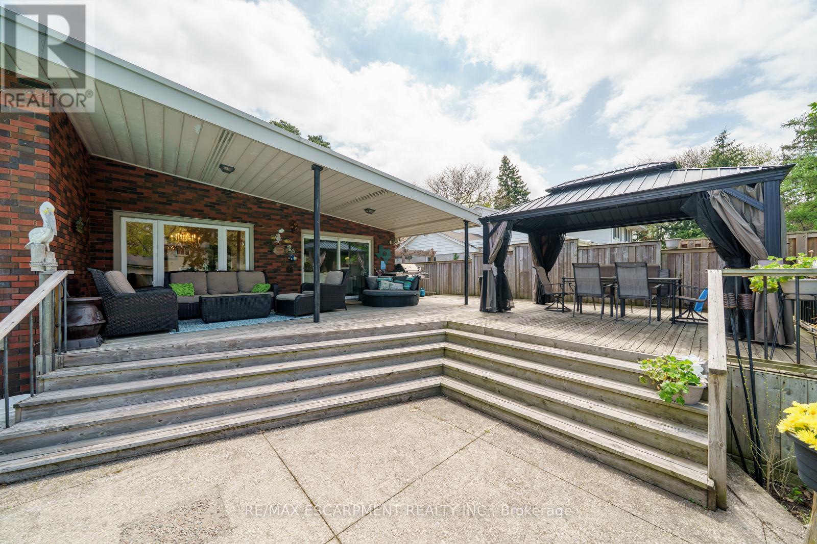 418 Mountain Brow Boulevard, Hamilton, Ontario  L8T 1A7 - Photo 40 - X12145823