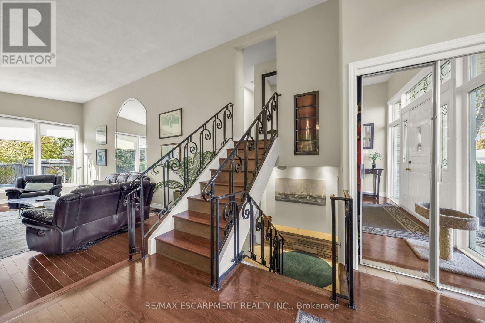 418 Mountain Brow Boulevard, Hamilton, Ontario  L8T 1A7 - Photo 19 - X12145823