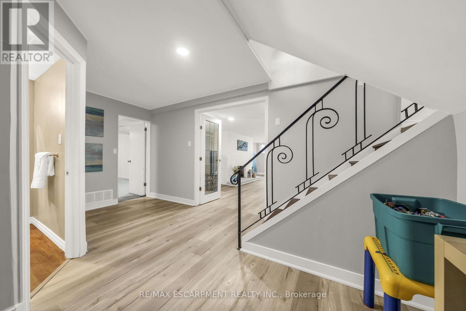 418 Mountain Brow Boulevard, Hamilton, Ontario  L8T 1A7 - Photo 29 - X12145823