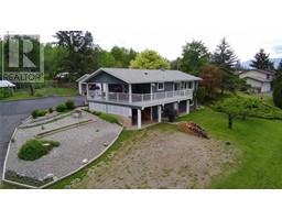 3765 Crestview RD Road, creston, British Columbia