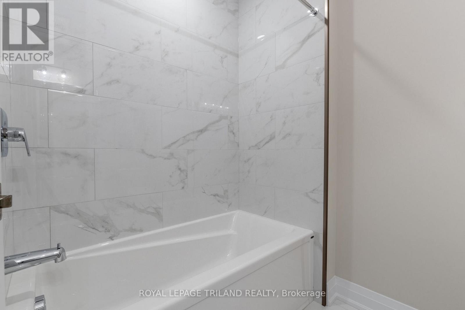 1855 Dalmagarry Road, London North, Ontario  N6G 0A6 - Photo 26 - X11904451