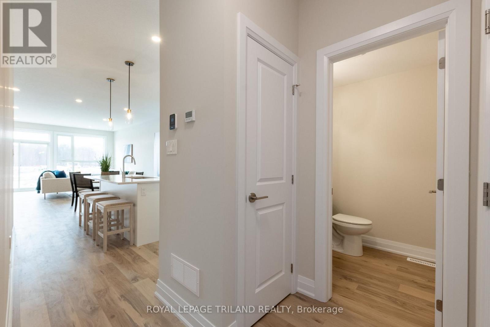 1855 Dalmagarry Road, London North, Ontario  N6G 0A6 - Photo 6 - X11904451