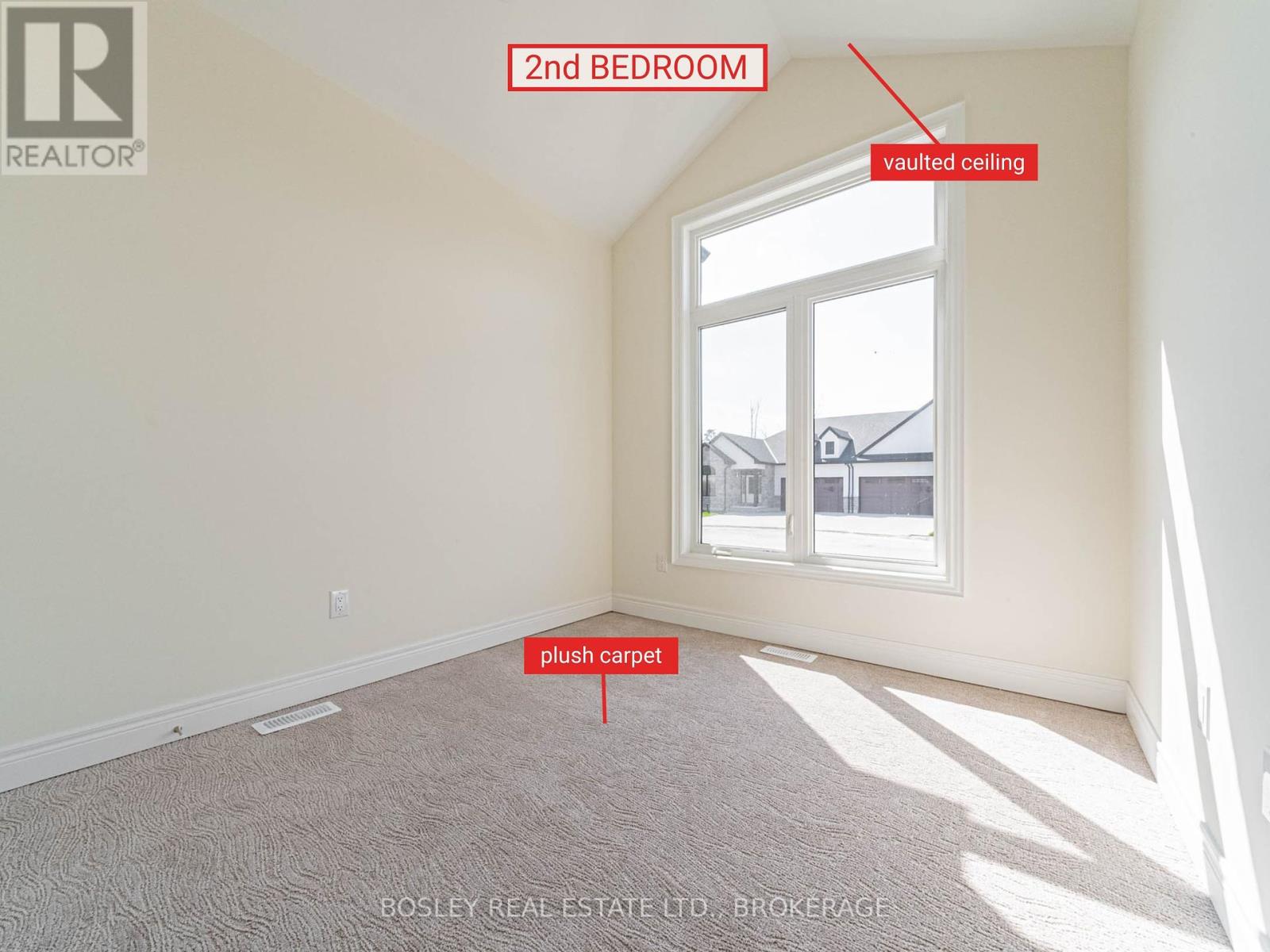 512 Royal Ridge Drive, Fort Erie, Ontario  L0S 1N0 - Photo 26 - X12154202