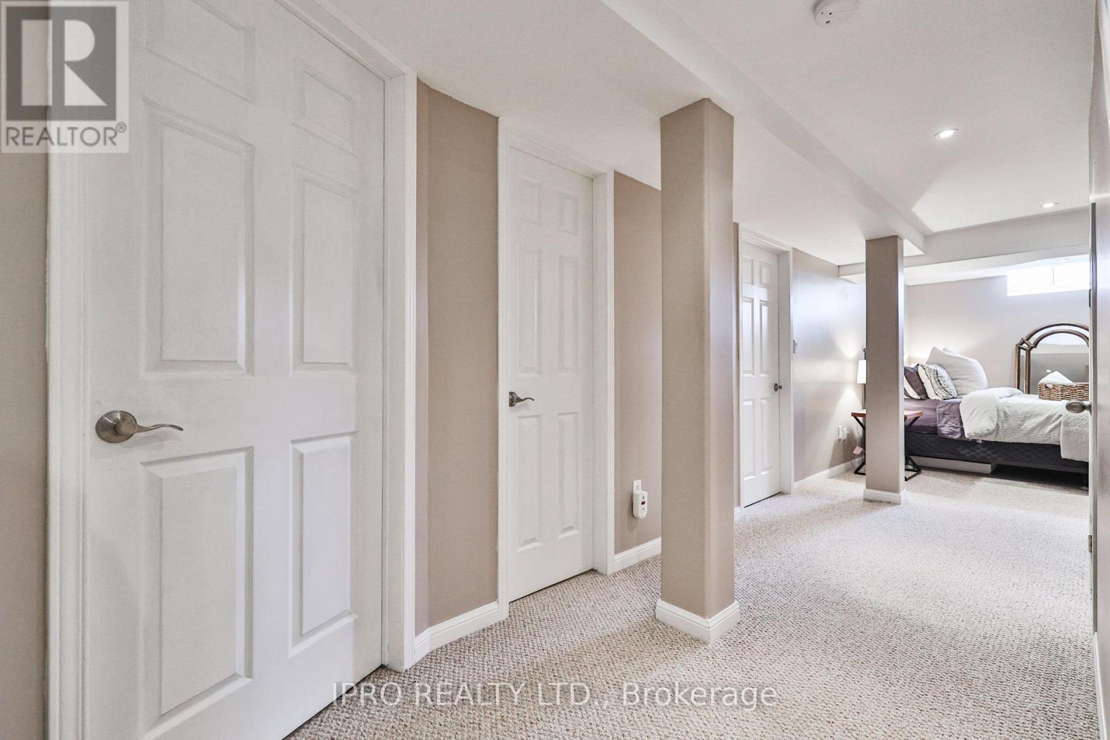 2384 Proudfoot Trail, Oakville, Ontario  L6M 3Y1 - Photo 26 - W12161246