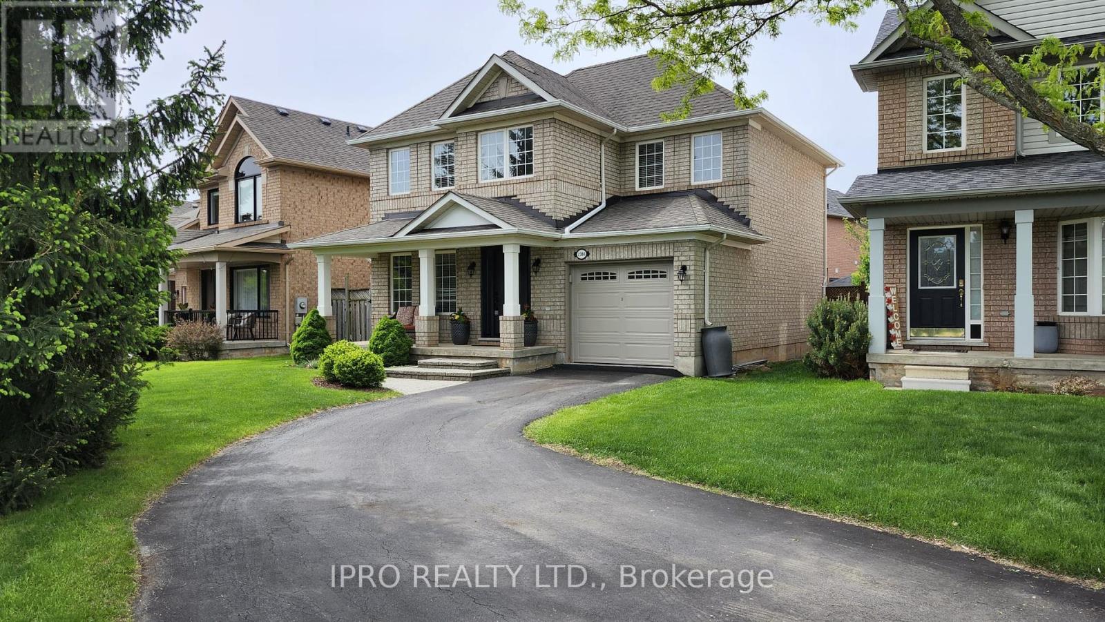 2384 Proudfoot Trail, Oakville, Ontario  L6M 3Y1 - Photo 2 - W12161246