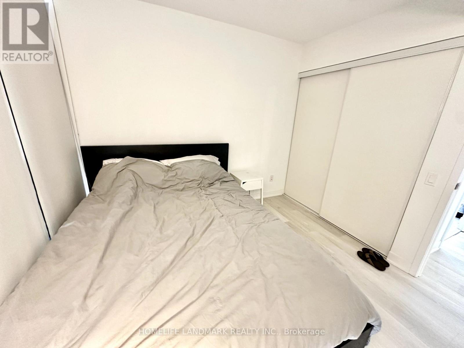 610 - 70 Queens Wharf Road, Toronto, Ontario  M5V 0J2 - Photo 8 - C12176827