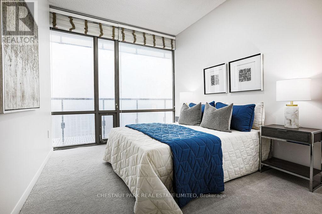 3704 - 38 Grenville Street, Toronto, Ontario  M4Y 1A5 - Photo 22 - C12176927
