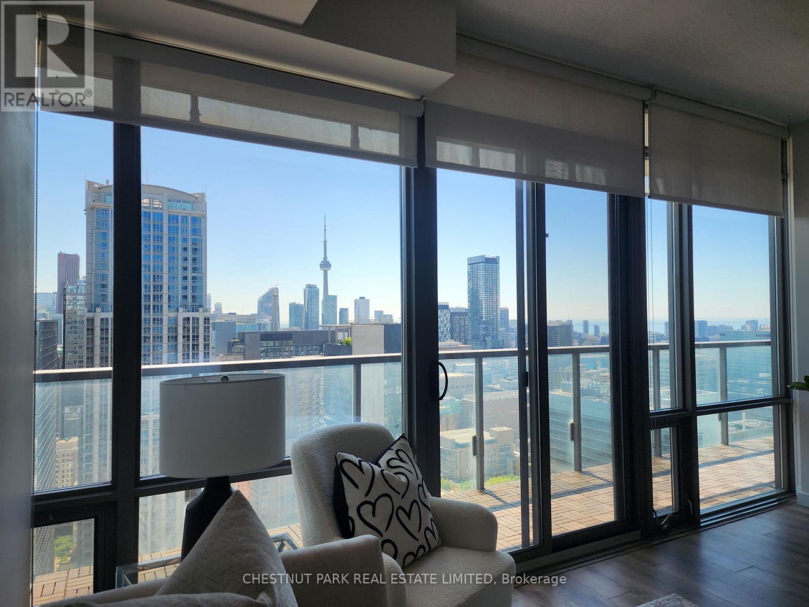3704 - 38 Grenville Street, Toronto, Ontario  M4Y 1A5 - Photo 32 - C12176927