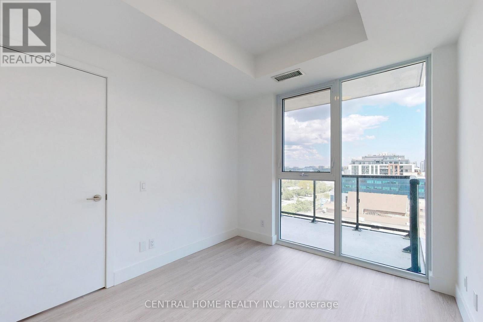 917 - 6 Greenbriar Road, Toronto, Ontario  M2K 1B5 - Photo 13 - C12176936