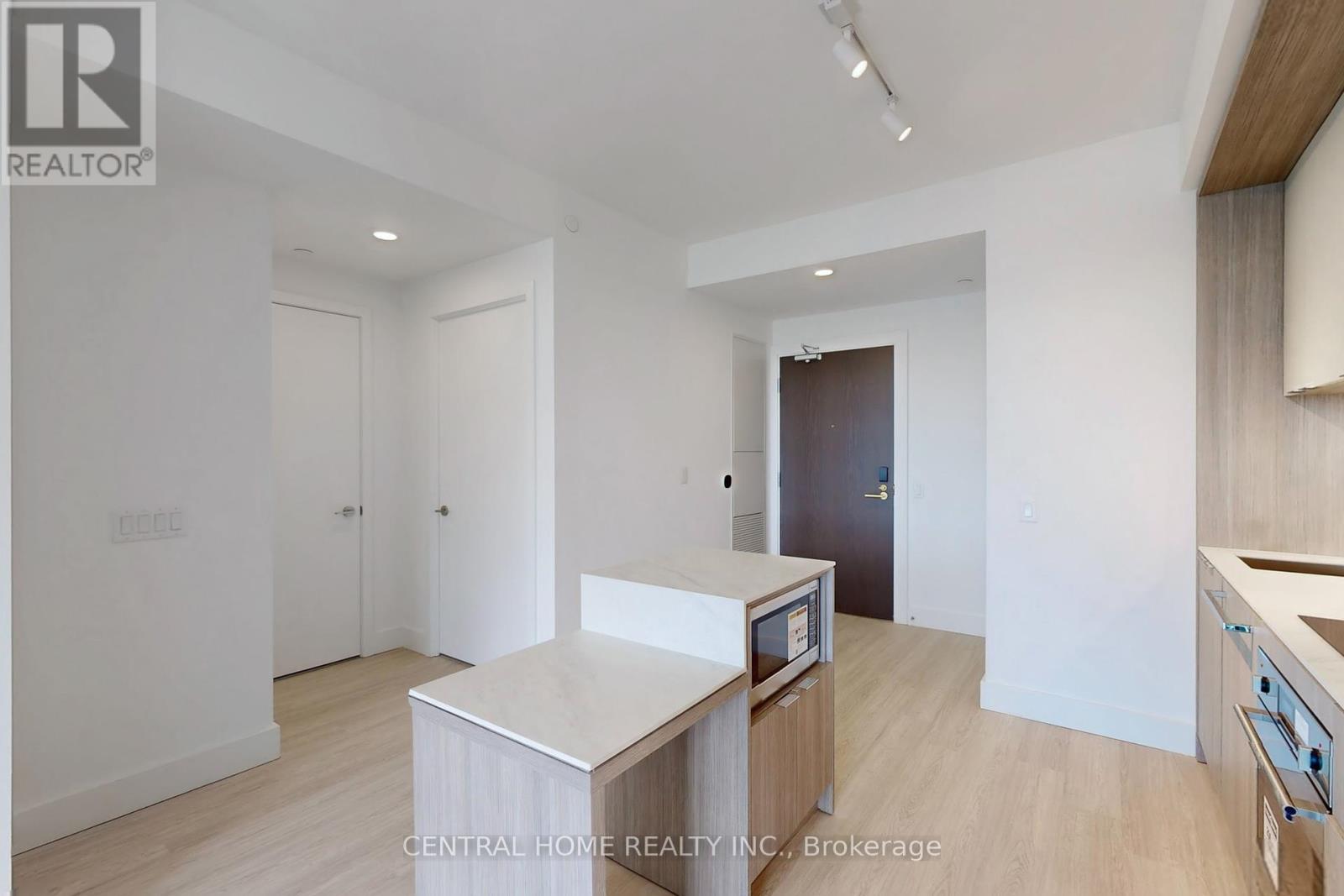 917 - 6 Greenbriar Road, Toronto, Ontario  M2K 1B5 - Photo 9 - C12176936