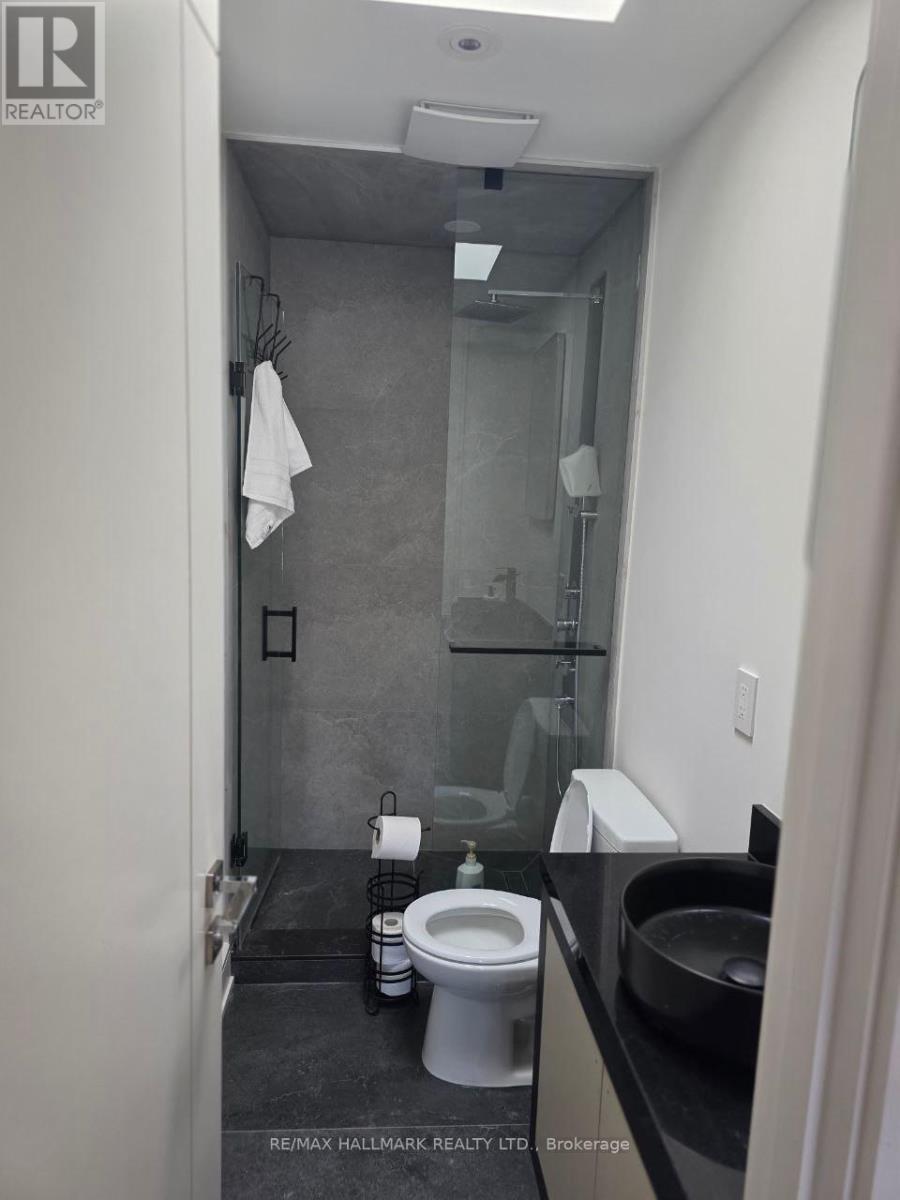 40 Johnston Avenue, Toronto, Ontario  M2N 1G8 - Photo 8 - C12176952