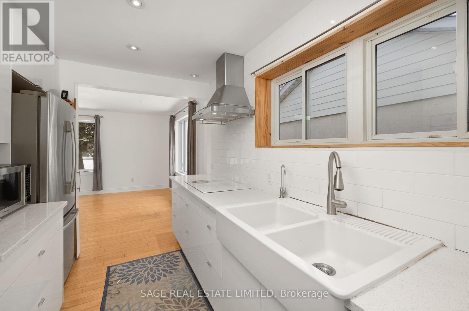 11 Horton Boulevard, Toronto, Ontario  M1J 1K7 - Photo 10 - E12176852