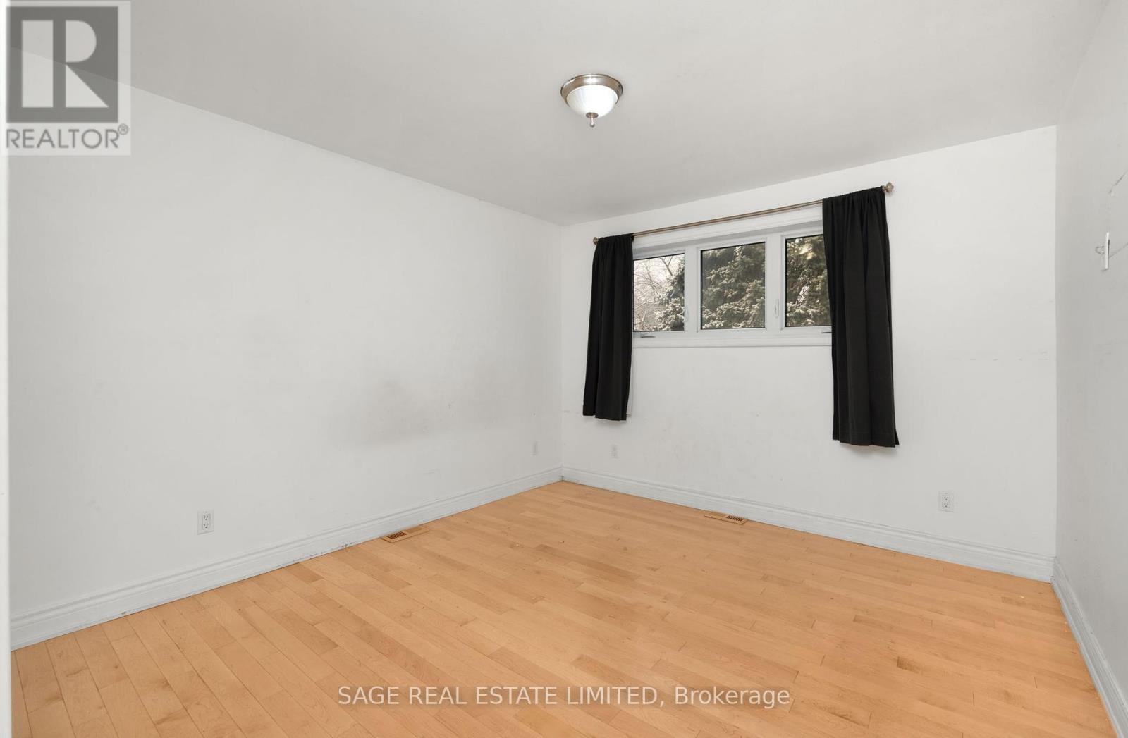 11 Horton Boulevard, Toronto, Ontario  M1J 1K7 - Photo 12 - E12176852