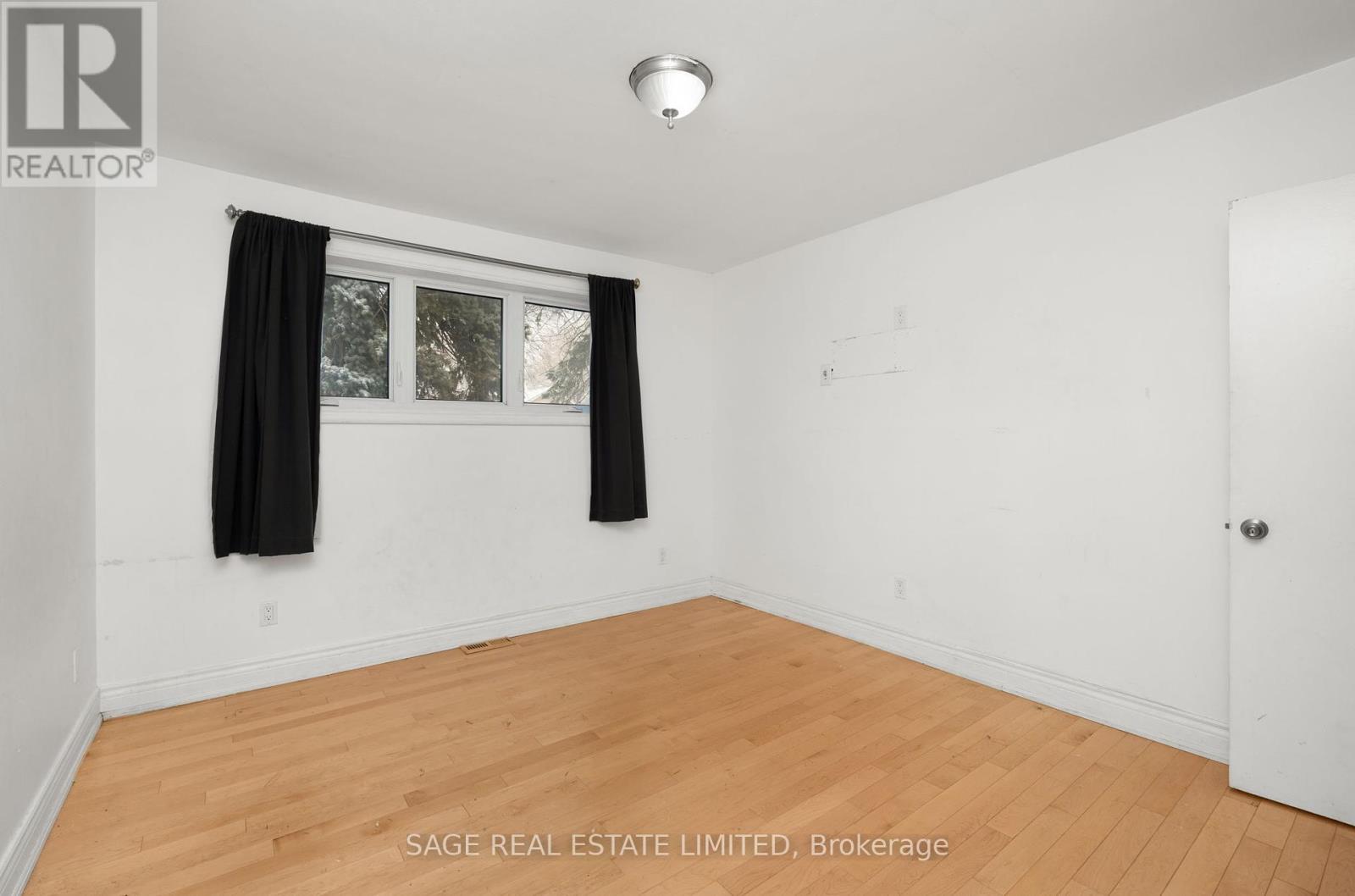 11 Horton Boulevard, Toronto, Ontario  M1J 1K7 - Photo 14 - E12176852