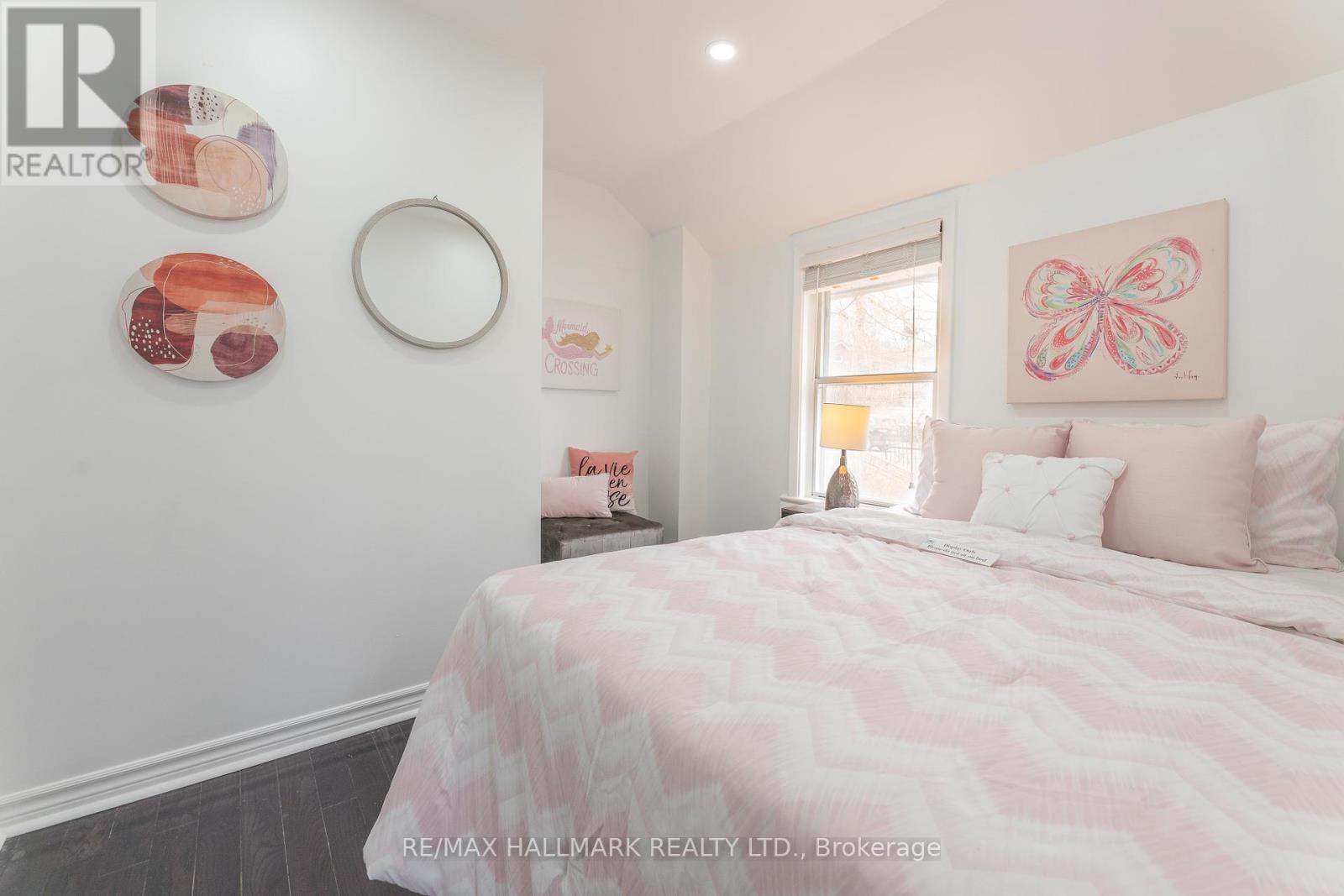106 Willow Avenue, Toronto, Ontario  M4E 3K3 - Photo 15 - E12176957