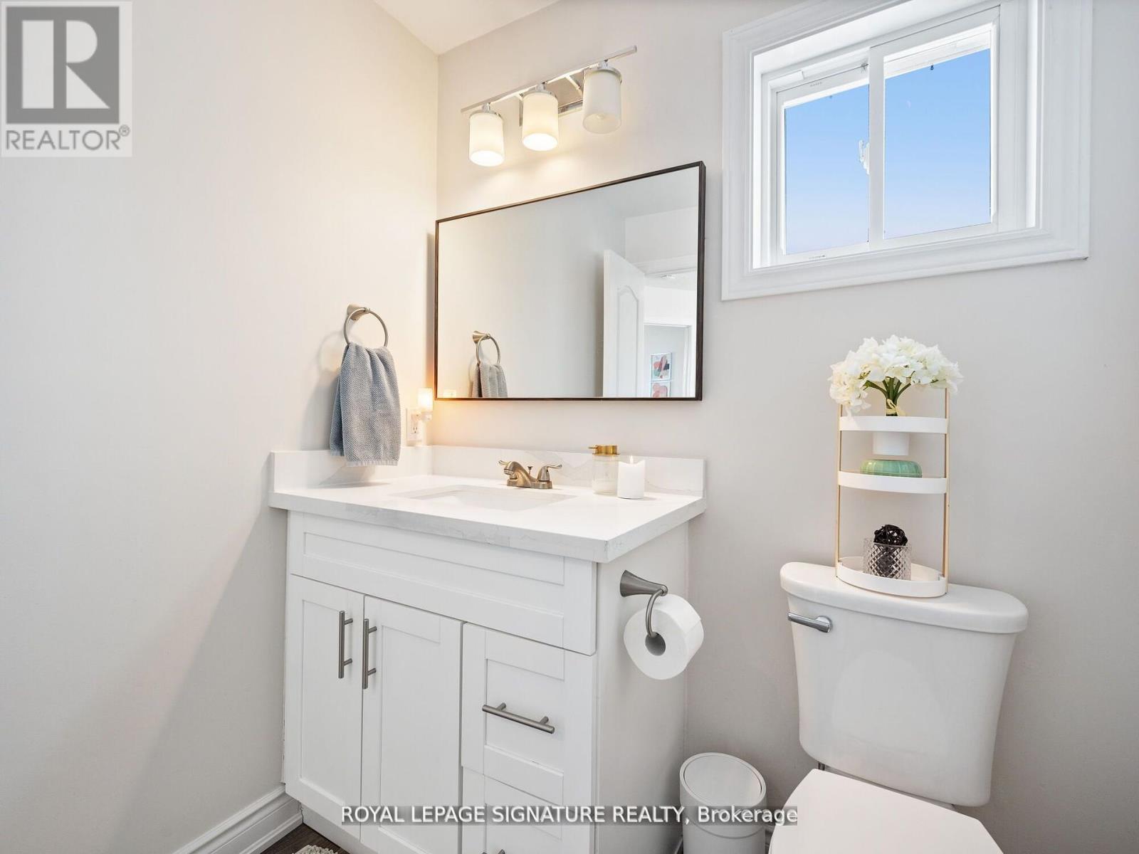 6 Dugdale Avenue, New Tecumseth, Ontario  L0G 1A0 - Photo 19 - N12176812