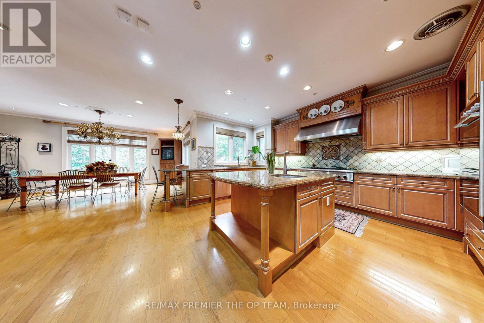 86 Muzich Place, Vaughan, Ontario  L4L 9C5 - Photo 15 - N12176822