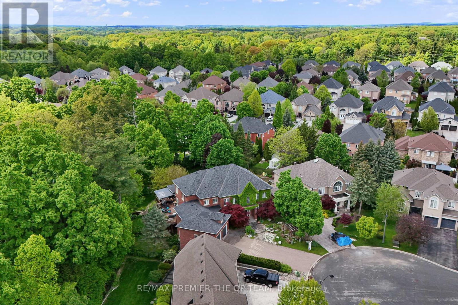 86 Muzich Place, Vaughan (East Woodbridge), Ontario  L4L 9C5 - Photo 2 - N12176822