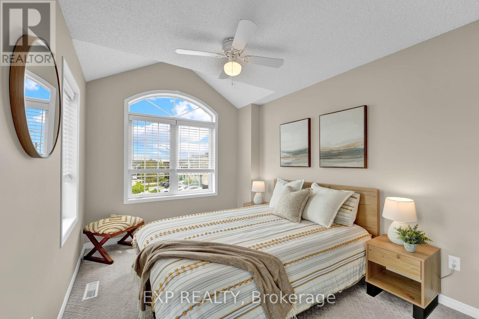 77 Catalpa Crescent, Vaughan, Ontario  L6A 0R6 - Photo 25 - N12176845