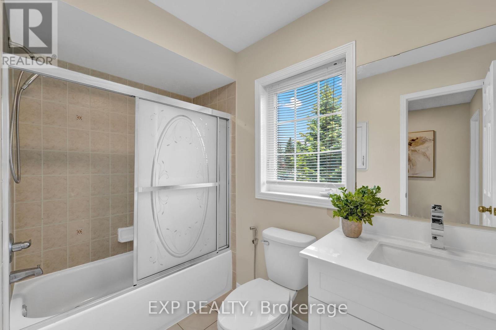 77 Catalpa Crescent, Vaughan, Ontario  L6A 0R6 - Photo 29 - N12176845