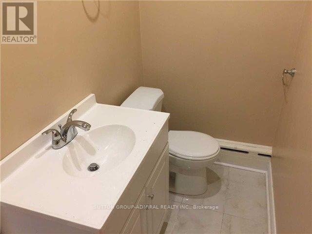 71 Spruce Avenue, Richmond Hill, Ontario  L4C 6V9 - Photo 40 - N12176928