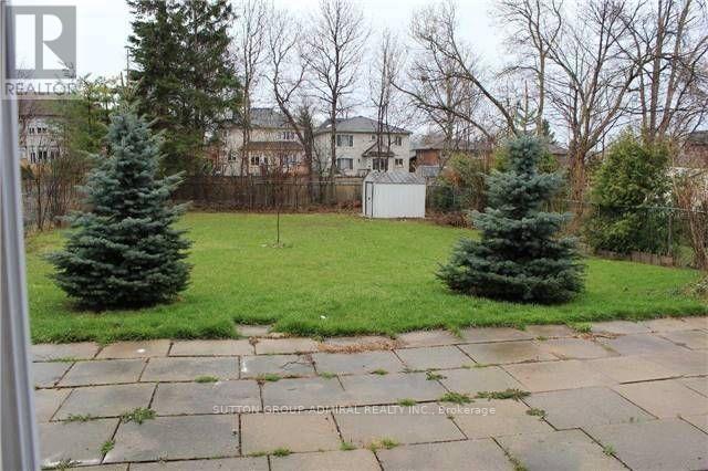 71 Spruce Avenue, Richmond Hill, Ontario  L4C 6V9 - Photo 43 - N12176928