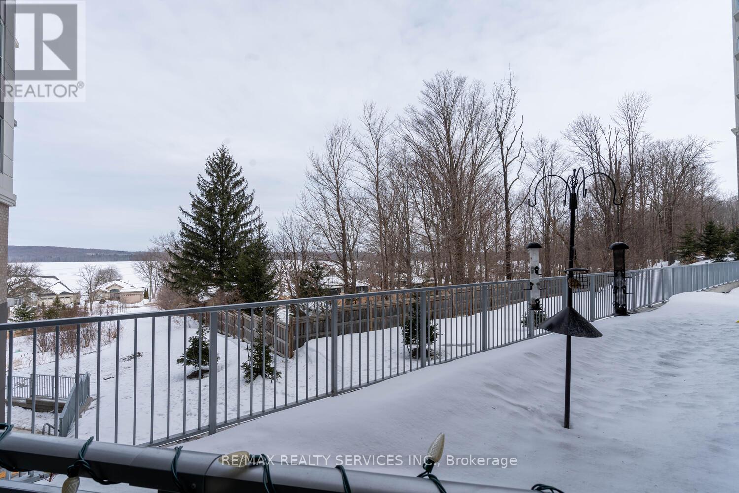 108 - 56 Lakeside Terrace, Barrie (Little Lake), Ontario  L4M 7B9 - Photo 21 - S12176902