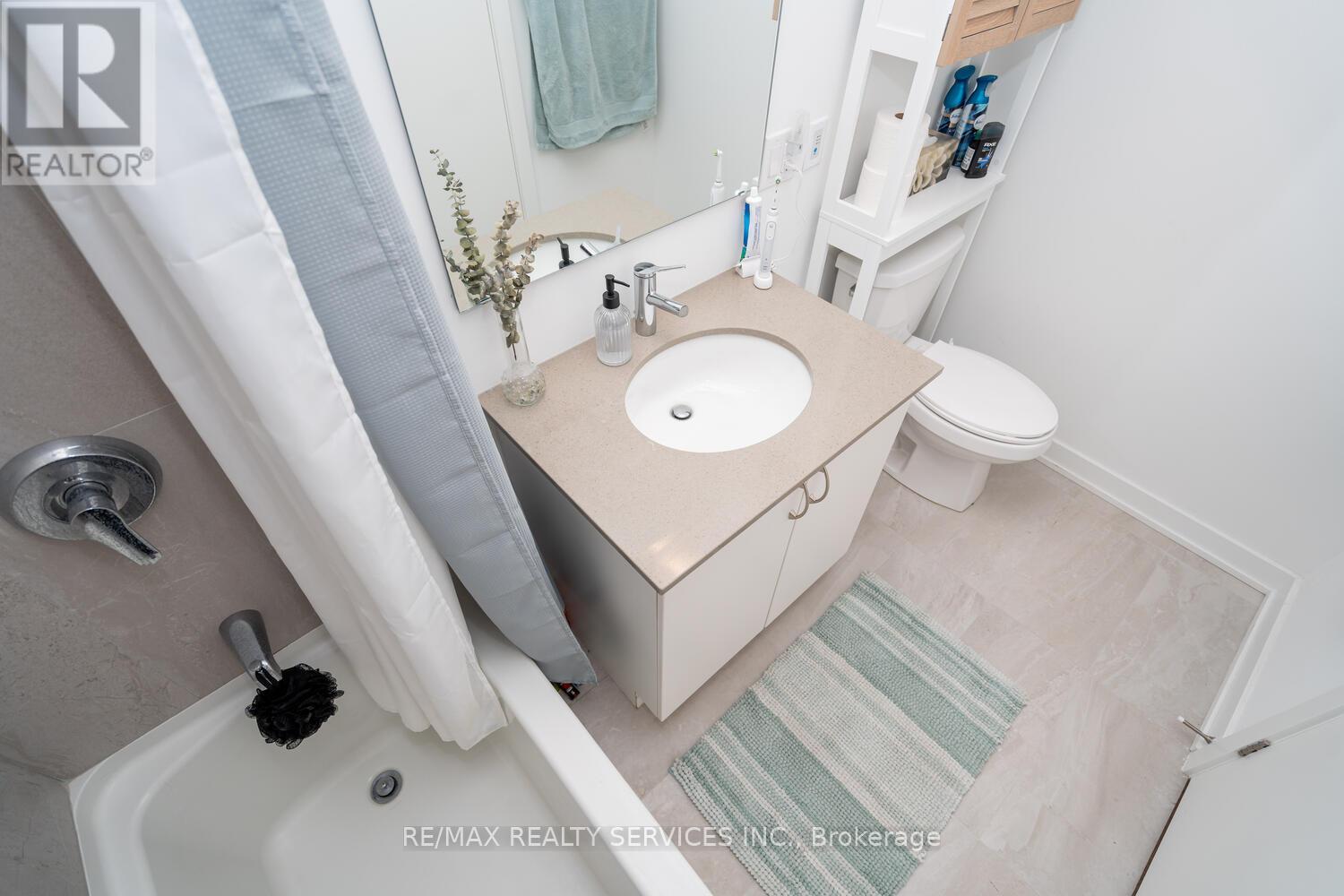108 - 56 Lakeside Terrace, Barrie (Little Lake), Ontario  L4M 7B9 - Photo 40 - S12176902