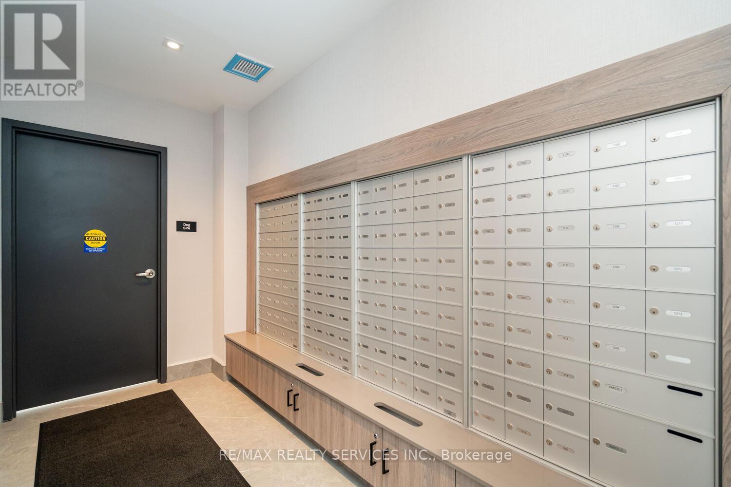 108 - 56 Lakeside Terrace, Barrie (Little Lake), Ontario  L4M 7B9 - Photo 6 - S12176902