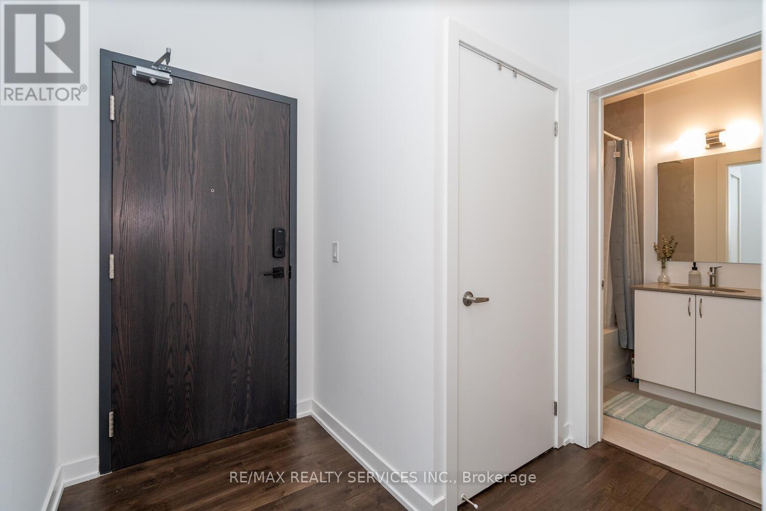 108 - 56 Lakeside Terrace, Barrie, Ontario  L4M 7B9 - Photo 8 - S12176902