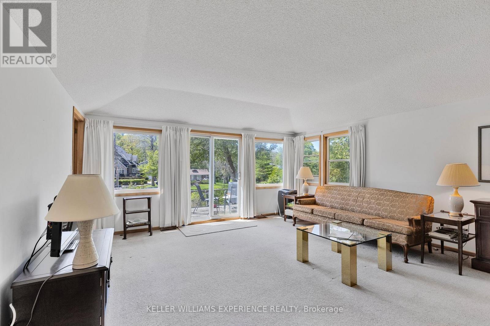 142 32nd Street S, Wasaga Beach, Ontario  L9Z 2S4 - Photo 12 - S12176909