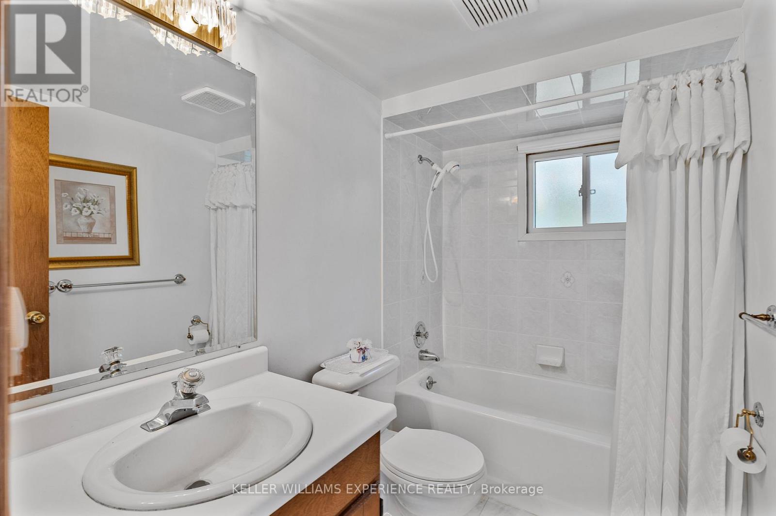 142 32nd Street S, Wasaga Beach, Ontario  L9Z 2S4 - Photo 20 - S12176909